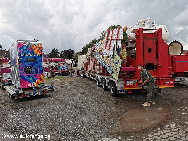 aufbau cranger kirmes 24juli23