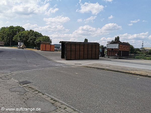 bilder aufbau.cranger kirmes21juni23