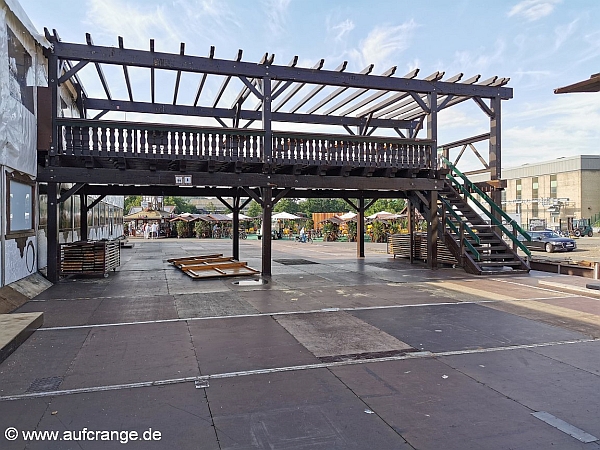 aufbaubilder cranger kirmes 28uni24
