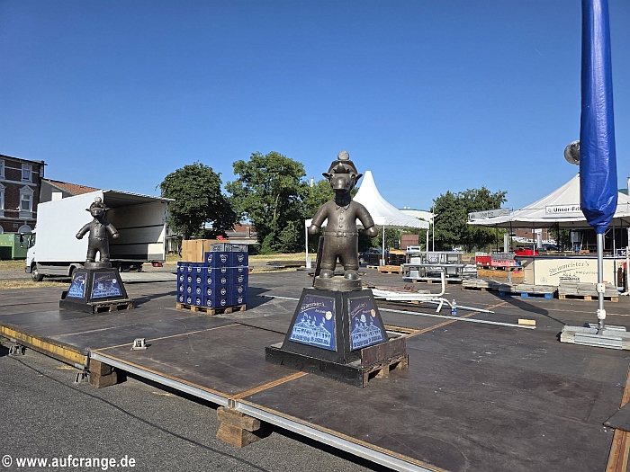 bilder aufbau cranger kirmes 09juli26