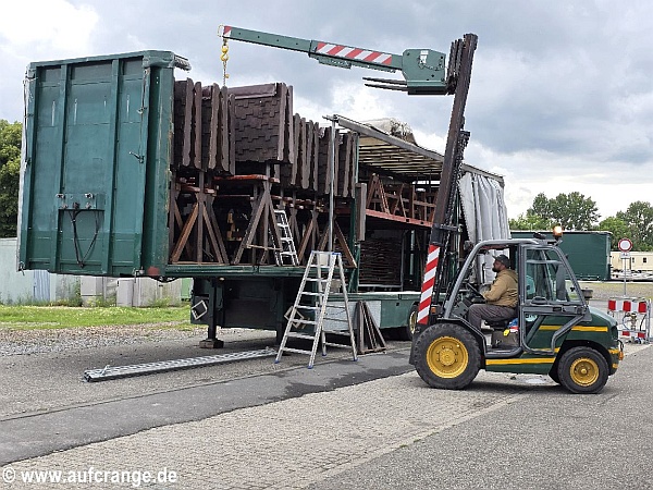 bilder aufbau cranger kirmes 2026