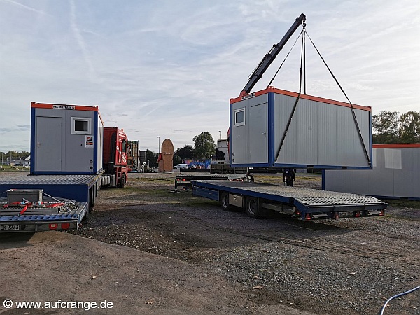 aufbau cranger weihnachtszauber 18okt2023