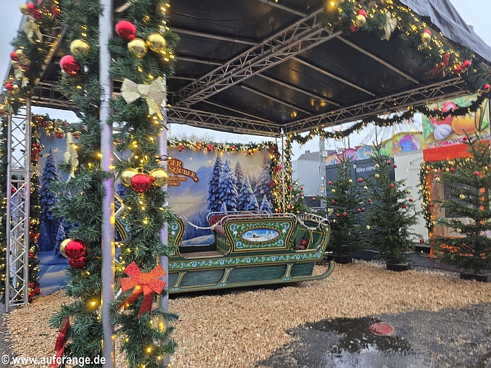 bilder aufbau cranger weihnachtszauber 19nov2025