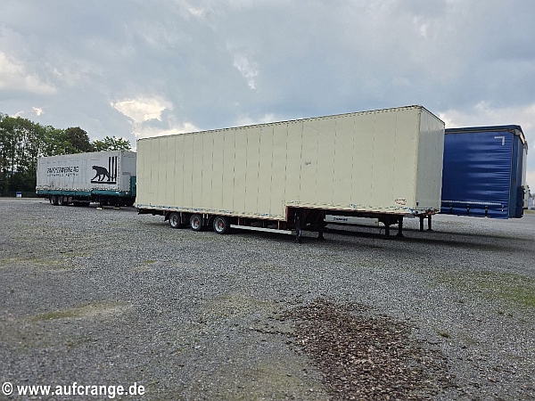 bilder aufbau cranger weihnachtszauber 29sep2025 1